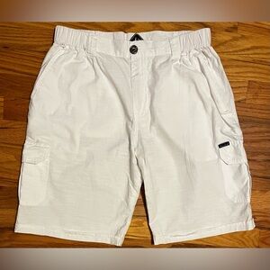 Blanc du Nil mens cargo shorts. Size large. Bright white.
